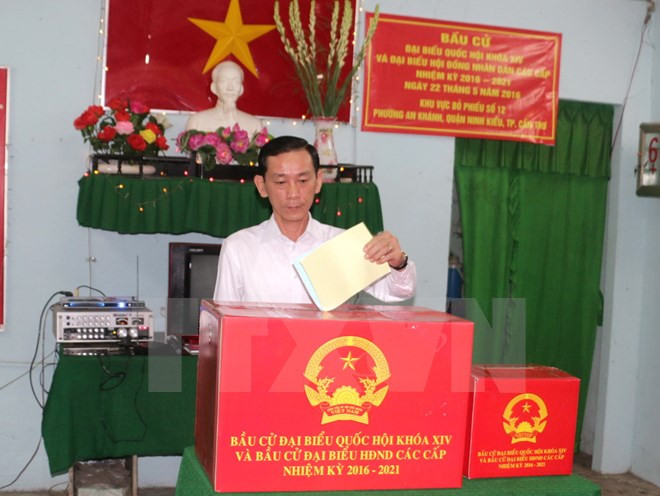 芹苴市等越南各地进行新一届国会和各级人民议会代表补选 ảnh 1 芹苴市等越南各地进行新一届国会和各级人民议会代表补选 ảnh 1