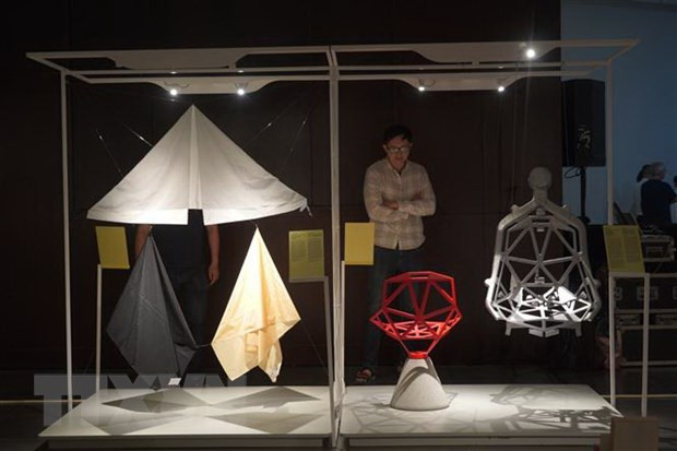 “意大利创造——为不可能创造可能”展览会在河内博物馆举行 ảnh 1 “意大利创造——为不可能创造可能”展览会在河内博物馆举行 ảnh 1