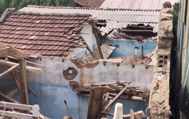 范明政主持召开第四号台风抢险救灾应急工作会议 决不让人民群众受冻挨饿 ảnh 4 范明政主持召开第四号台风抢险救灾应急工作会议 决不让人民群众受冻挨饿 ảnh 4