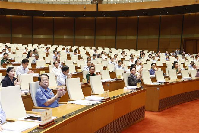 越南国会2023年监督计划部署会议落下帷幕 ảnh 2 越南国会2023年监督计划部署会议落下帷幕 ảnh 2