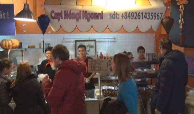 越南街头美食节亮相俄罗斯首都莫斯科 ảnh 1