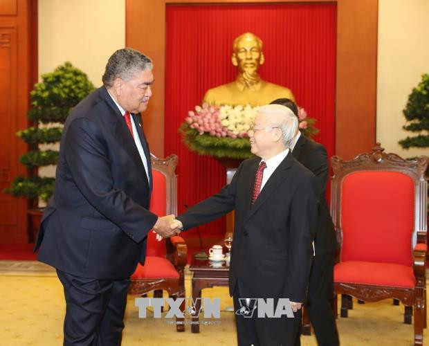 越共中央总书记阮富仲会见多米尼加左派团结运动党秘书长米格尔·梅希亚 ảnh 2 越共中央总书记阮富仲会见多米尼加左派团结运动党秘书长米格尔·梅希亚 ảnh 2