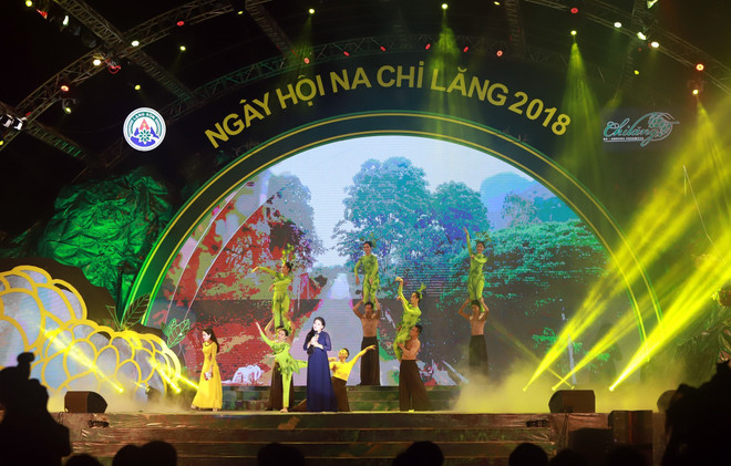 谅山省第二次支棱番荔枝节吸引数万人次参观 ảnh 1 谅山省第二次支棱番荔枝节吸引数万人次参观 ảnh 1