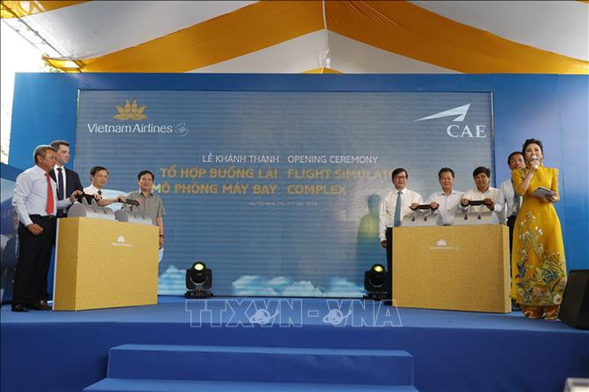越南首个飞机驾驶仿真训练系统投入运营 ảnh 1 越南首个飞机驾驶仿真训练系统投入运营 ảnh 1