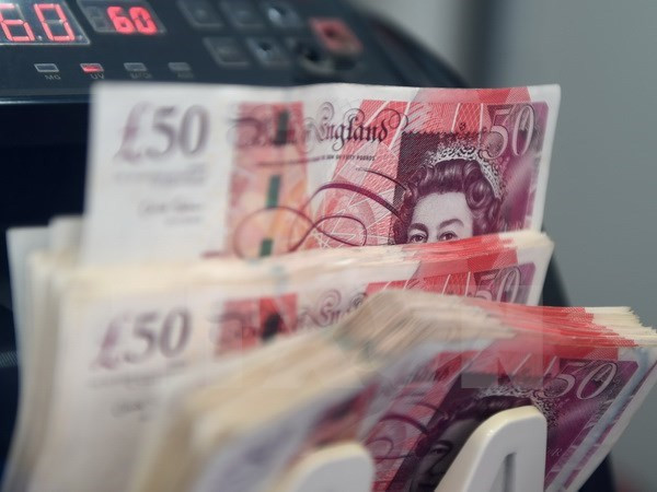 27日越盾兑美元汇率保持稳定 人民币和英镑汇率涨跌互现 ảnh 2 27日越盾兑美元汇率保持稳定 人民币和英镑汇率涨跌互现 ảnh 2