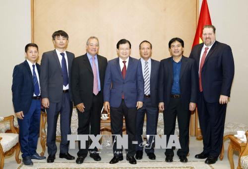 郑廷勇副总理:越南鼓励投资商参加电源发展项目 ảnh 2 郑廷勇副总理:越南鼓励投资商参加电源发展项目 ảnh 2