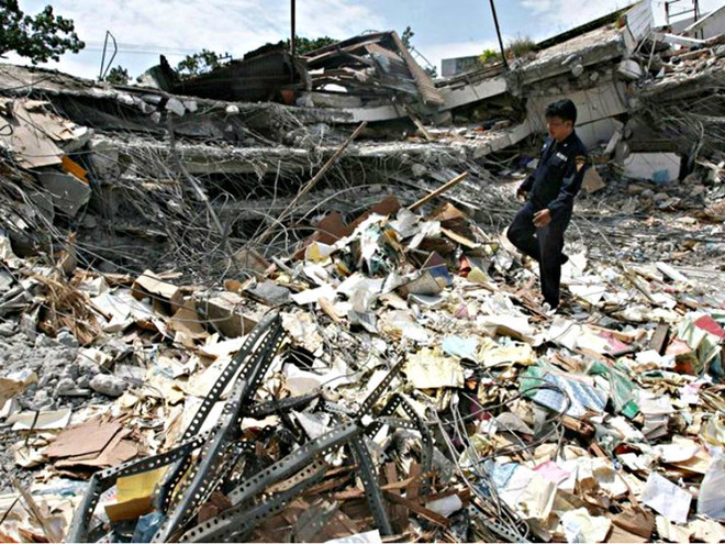 印尼东部海域发生里氏6.4级地震 ảnh 1