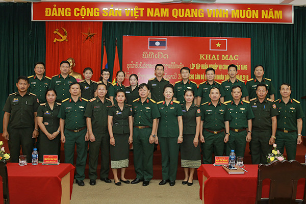 越南协助老挝进行博物馆业务培训 ảnh 1