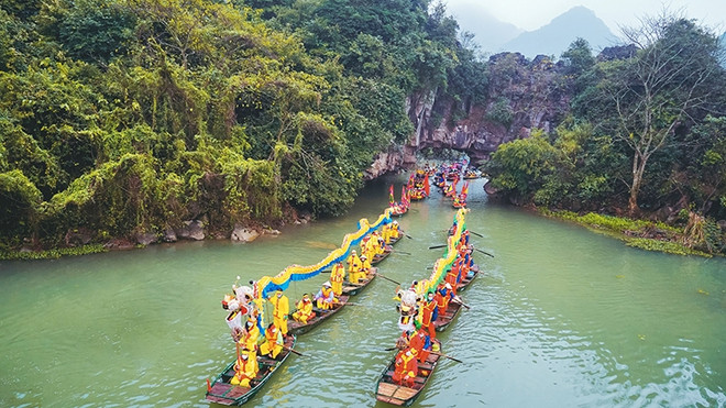 恢复首都门户地区的旅游业 ảnh 1
