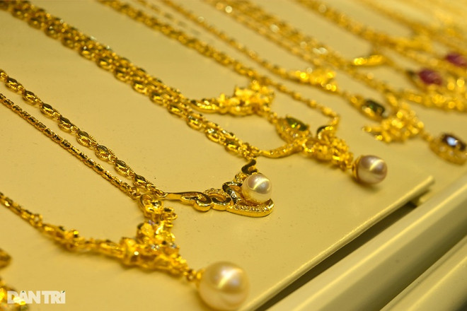 3月15日上午越南国内黄金价格小幅下降 ảnh 1 3月15日上午越南国内黄金价格小幅下降 ảnh 1