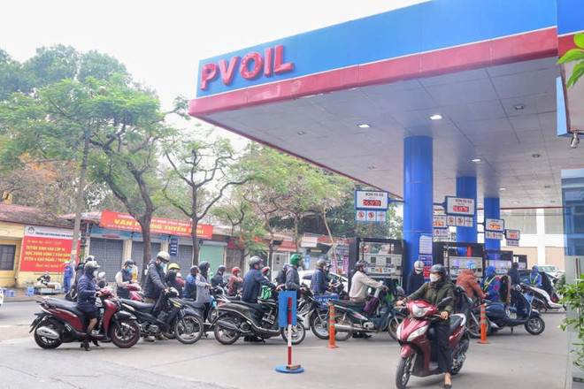 工贸部部长阮鸿延提出长期平抑成品油市场价格的措施 ảnh 2