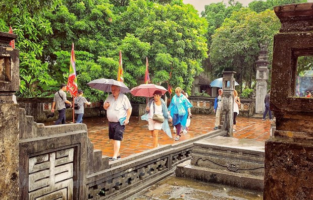 河内为旅游业人力资源开发提供支持以促进旅游复苏 ảnh 2 河内为旅游业人力资源开发提供支持以促进旅游复苏 ảnh 2
