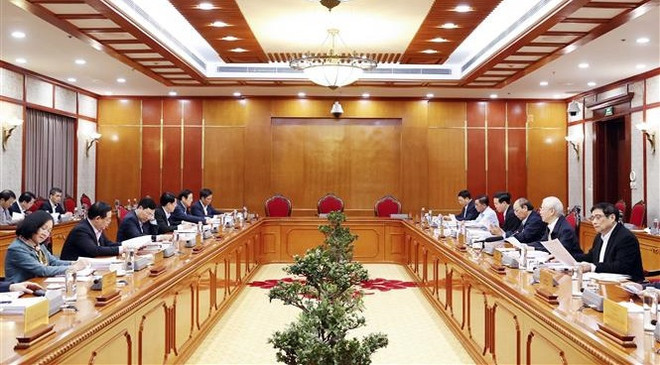 阮富仲总书记主持召开越共中央政治局会议 ảnh 1 阮富仲总书记主持召开越共中央政治局会议 ảnh 1