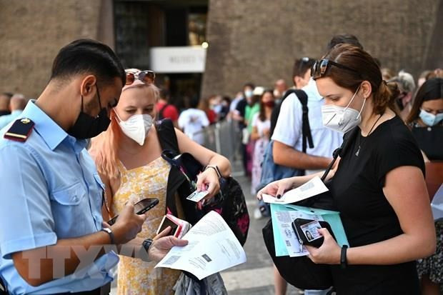 外交部例行记者会:为外国游客入境越南创造便利条件 ảnh 1 外交部例行记者会:为外国游客入境越南创造便利条件 ảnh 1