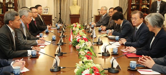 韩国总统承诺改善韩国与东盟之间的关系 ảnh 2 韩国总统承诺改善韩国与东盟之间的关系 ảnh 2