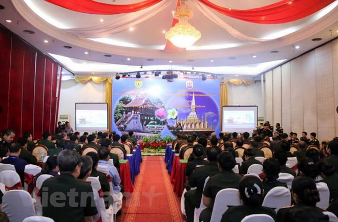 越老加强军医领域合作 ảnh 2 越老加强军医领域合作 ảnh 2