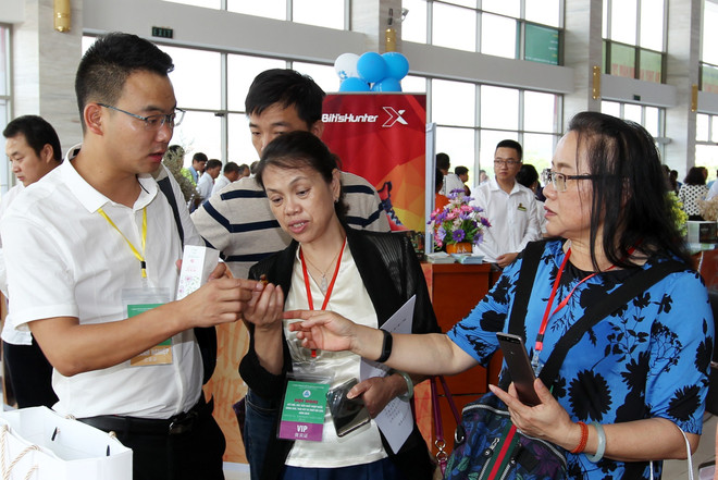 越南老街省与中国云南省举行会议助力农产品进出口 ảnh 2 越南老街省与中国云南省举行会议助力农产品进出口 ảnh 2