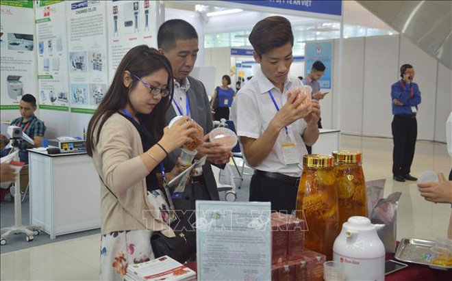 岘港市国际医药与医疗设备展览会正式开幕 ảnh 2 岘港市国际医药与医疗设备展览会正式开幕 ảnh 2