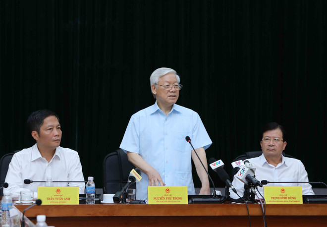 越共中央总书记阮富仲与工贸部党组干事会举行工作会谈 ảnh 1 越共中央总书记阮富仲与工贸部党组干事会举行工作会谈 ảnh 1