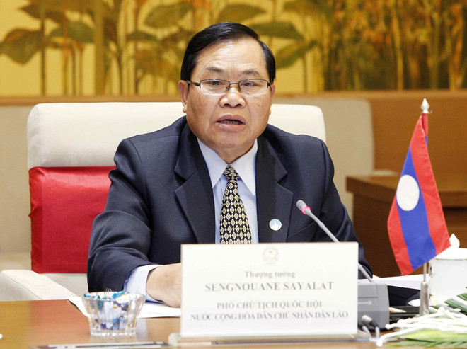 越南国会副主席丛氏放与老挝国会副主席森暖举行会谈 ảnh 3 越南国会副主席丛氏放与老挝国会副主席森暖举行会谈 ảnh 3