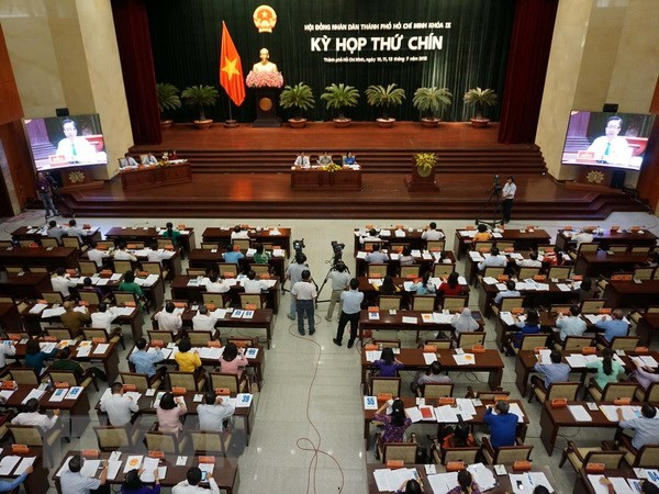 第九届胡志明市人民议会第九次会议通过21项决议 ảnh 1 第九届胡志明市人民议会第九次会议通过21项决议 ảnh 1