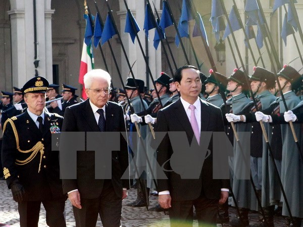 越南国家主席陈大光出席越意企业论坛 ảnh 1 越南国家主席陈大光出席越意企业论坛 ảnh 1