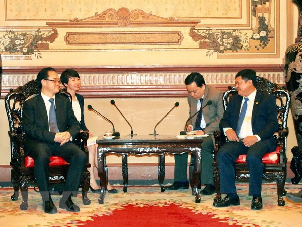 胡志明市与重庆市加强合作 ảnh 1 胡志明市与重庆市加强合作 ảnh 1