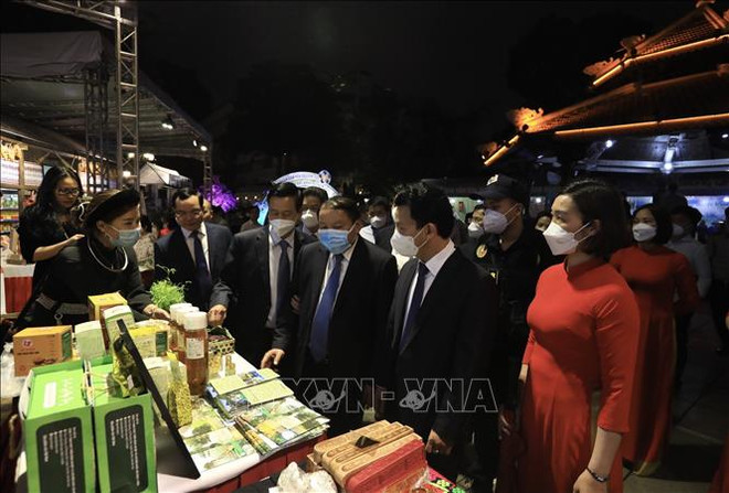 2022年“越北6省与河内文化旅游周”活动热闹开场 ảnh 2 2022年“越北6省与河内文化旅游周”活动热闹开场 ảnh 2