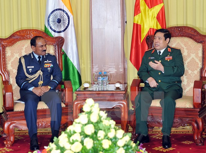 努力推动越南与印度双边防务合作 ảnh 1 努力推动越南与印度双边防务合作 ảnh 1