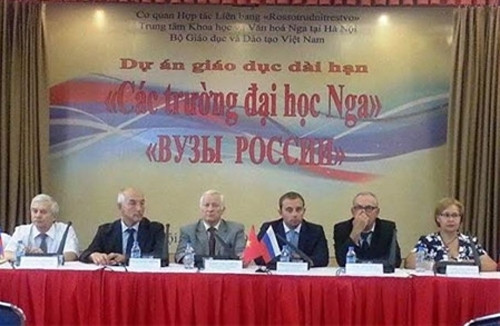 越俄加强教育领域合作 ảnh 1