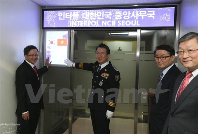 越韩两国警察力量的联络小组成立 ảnh 1