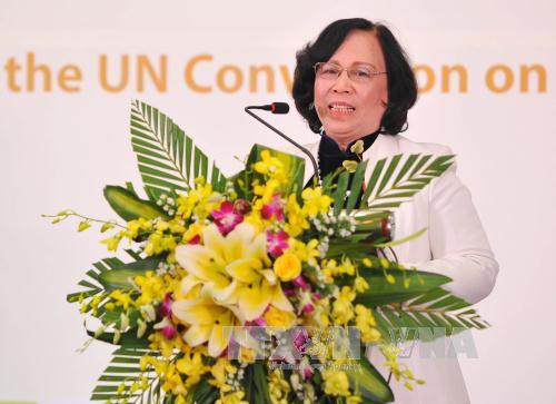 越南批准联合国《儿童权利公约》25周年纪念典礼在河内举行 ảnh 3 越南批准联合国《儿童权利公约》25周年纪念典礼在河内举行 ảnh 3