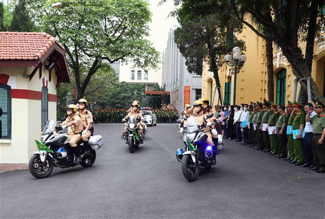 第31届东运会:河内公安局举行东运会安保出征仪式 ảnh 2 第31届东运会:河内公安局举行东运会安保出征仪式 ảnh 2