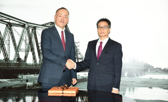 越南政府副总理武德儋会见世卫组织驻越代表 ảnh 1