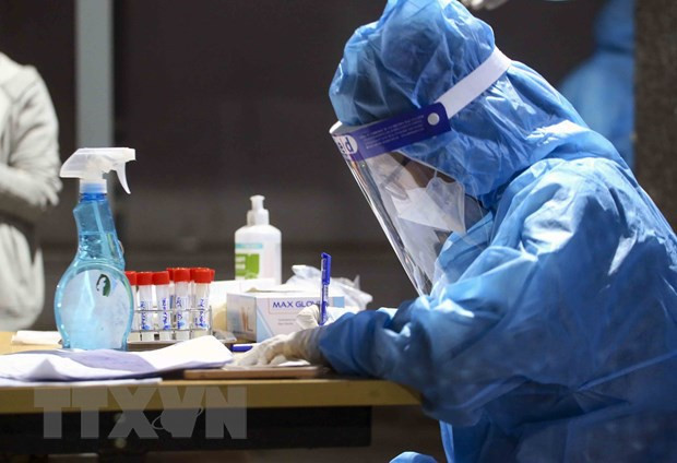 越南4月27日新冠肺炎疫情新增死亡病例降至5例 ảnh 1 越南4月27日新冠肺炎疫情新增死亡病例降至5例 ảnh 1