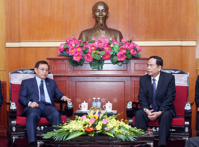 越南祖国阵线与老挝建国阵线的合作关系不断走向深入 ảnh 2