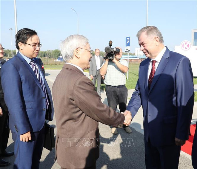 越共中央总书记阮富仲访问俄罗斯卡卢加州 ảnh 1