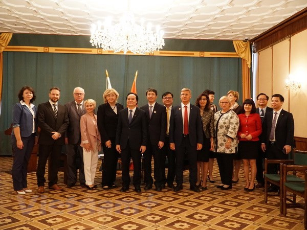 阮富仲访俄:进一步提升越俄教育合作层次和水平 ảnh 1 阮富仲访俄:进一步提升越俄教育合作层次和水平 ảnh 1