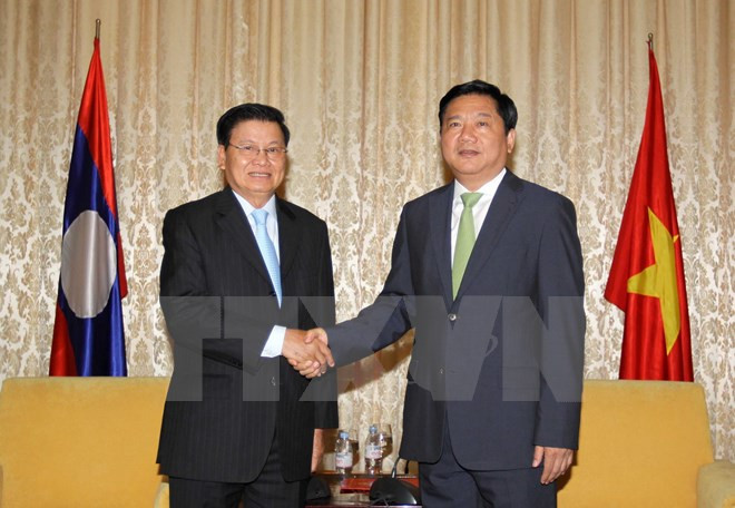 胡志明市领导人会见老挝总理通伦·西苏里 ảnh 1