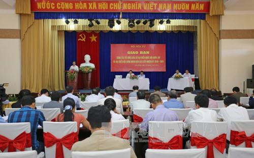 越南南部地区19个省市选举工作交班会在平阳省举行 ảnh 1 越南南部地区19个省市选举工作交班会在平阳省举行 ảnh 1