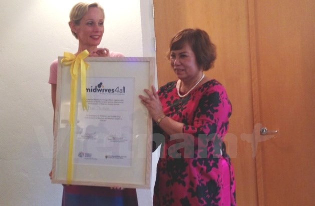 首名越南人荣获瑞典“Midwives4all”奖 ảnh 1 首名越南人荣获瑞典“Midwives4all”奖 ảnh 1