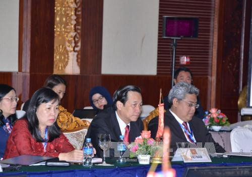 第九届东盟与中日韩三国劳工部长级会议在老挝万象举行 ảnh 1