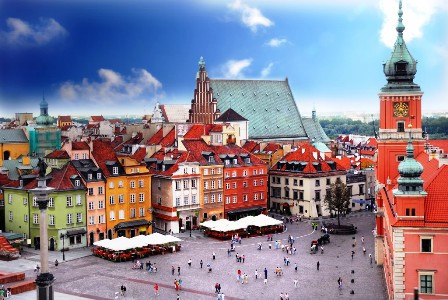 越南举行纪念活动 庆祝波兰宪法日225周年 ảnh 1