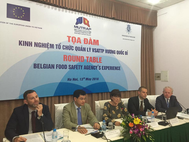 越比两国分享食品安全管理经验 ảnh 1 越比两国分享食品安全管理经验 ảnh 1