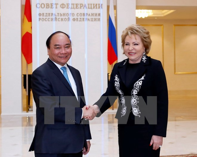 越南政府总理阮春福会见俄罗斯联邦委员会主席马特维延科 ảnh 1 越南政府总理阮春福会见俄罗斯联邦委员会主席马特维延科 ảnh 1