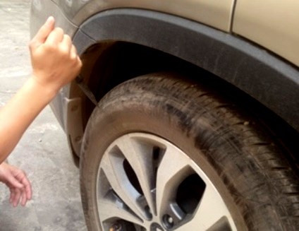 越南警方紧急逮捕涉嫌财产盗窃案的外国犯罪团伙 ảnh 2 越南警方紧急逮捕涉嫌财产盗窃案的外国犯罪团伙 ảnh 2