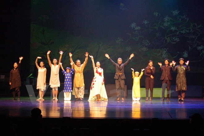 庆祝越韩建交25周年的艺术晚会在韩国举行 ảnh 1 庆祝越韩建交25周年的艺术晚会在韩国举行 ảnh 1