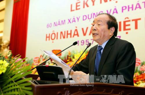  越南作家协会需跟上现代生活和现实的脚步把握社会的热点问题 ảnh 2