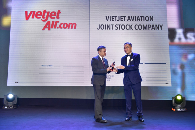 越捷航空荣获“亚洲最佳工作场所”称号 ảnh 1 越捷航空荣获“亚洲最佳工作场所”称号 ảnh 1