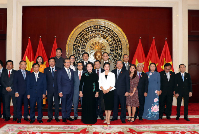阮氏金银访华:造访越南驻华大使馆 ảnh 2 阮氏金银访华:造访越南驻华大使馆 ảnh 2
